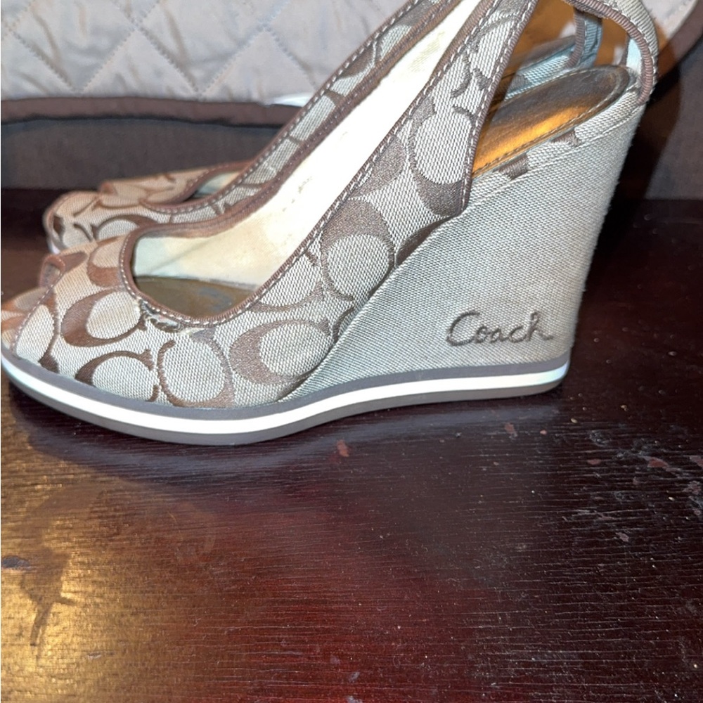 Coach Women's Tan Patterned Wedge Shoes